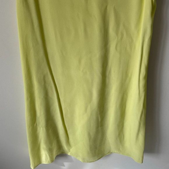 ARITZIA Wilfred Free Neon Yellow Short Cap Sleeve Shift Dress Sz M - Picture 4 of 14